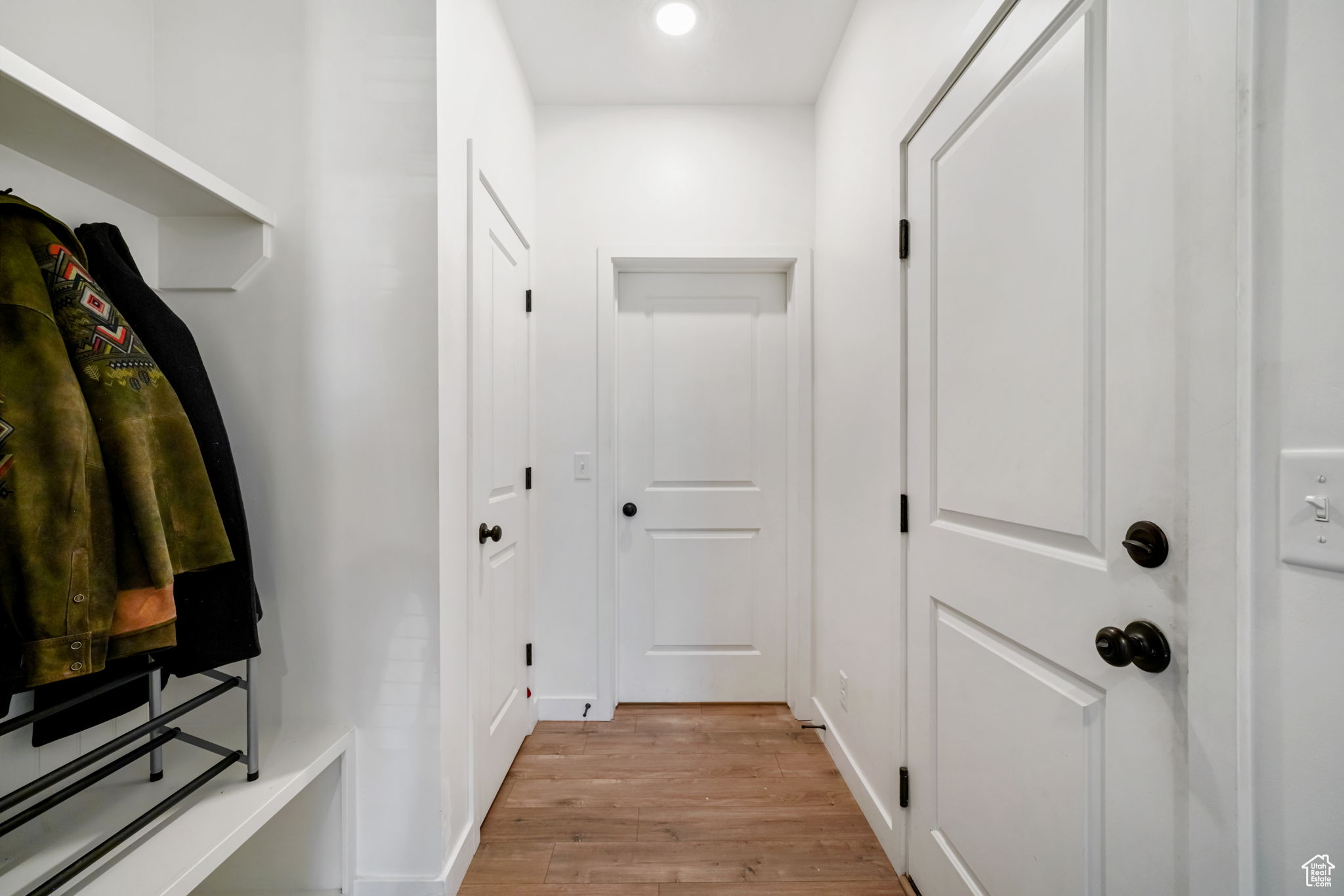 CEDAR CANYON - Residential