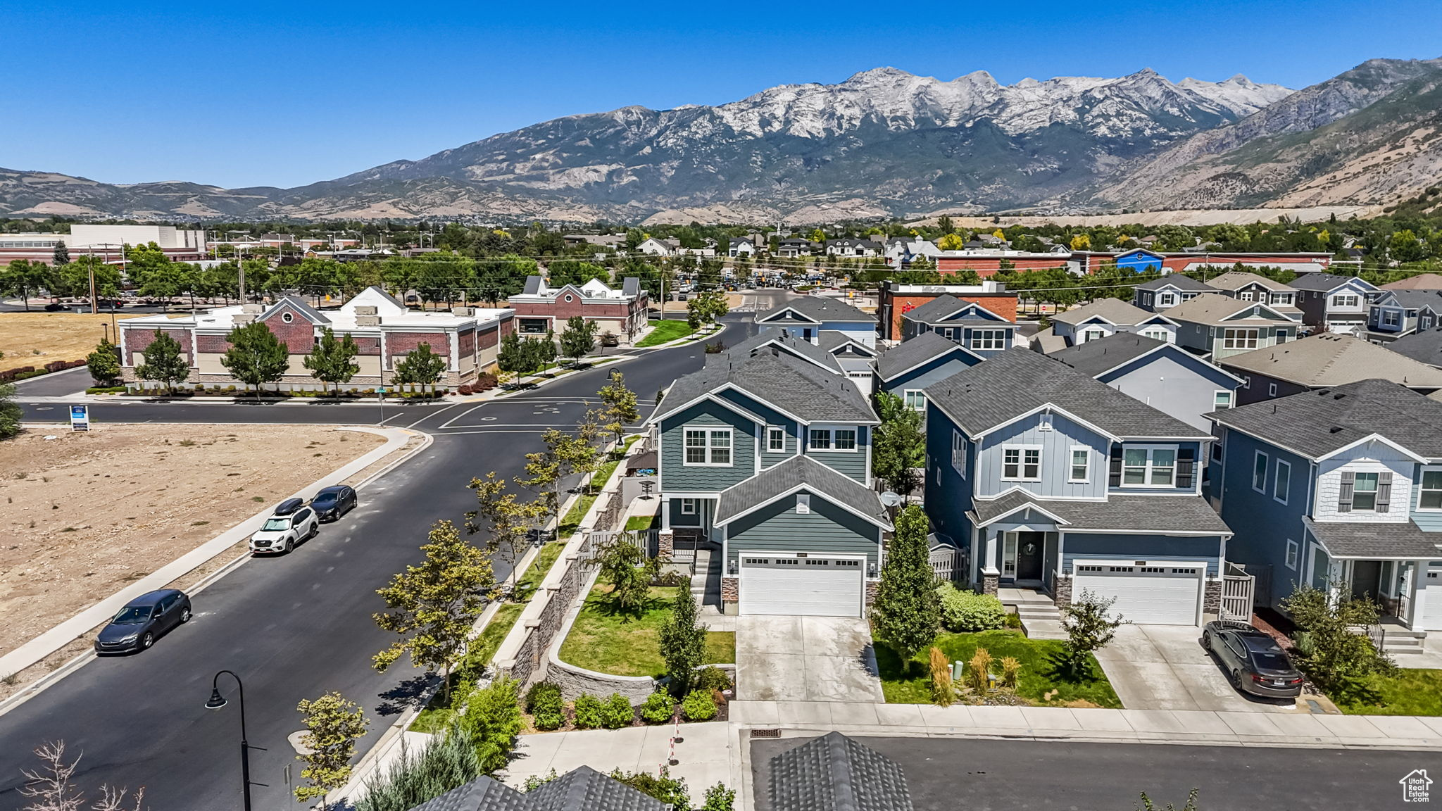 CEDAR CANYON - Residential