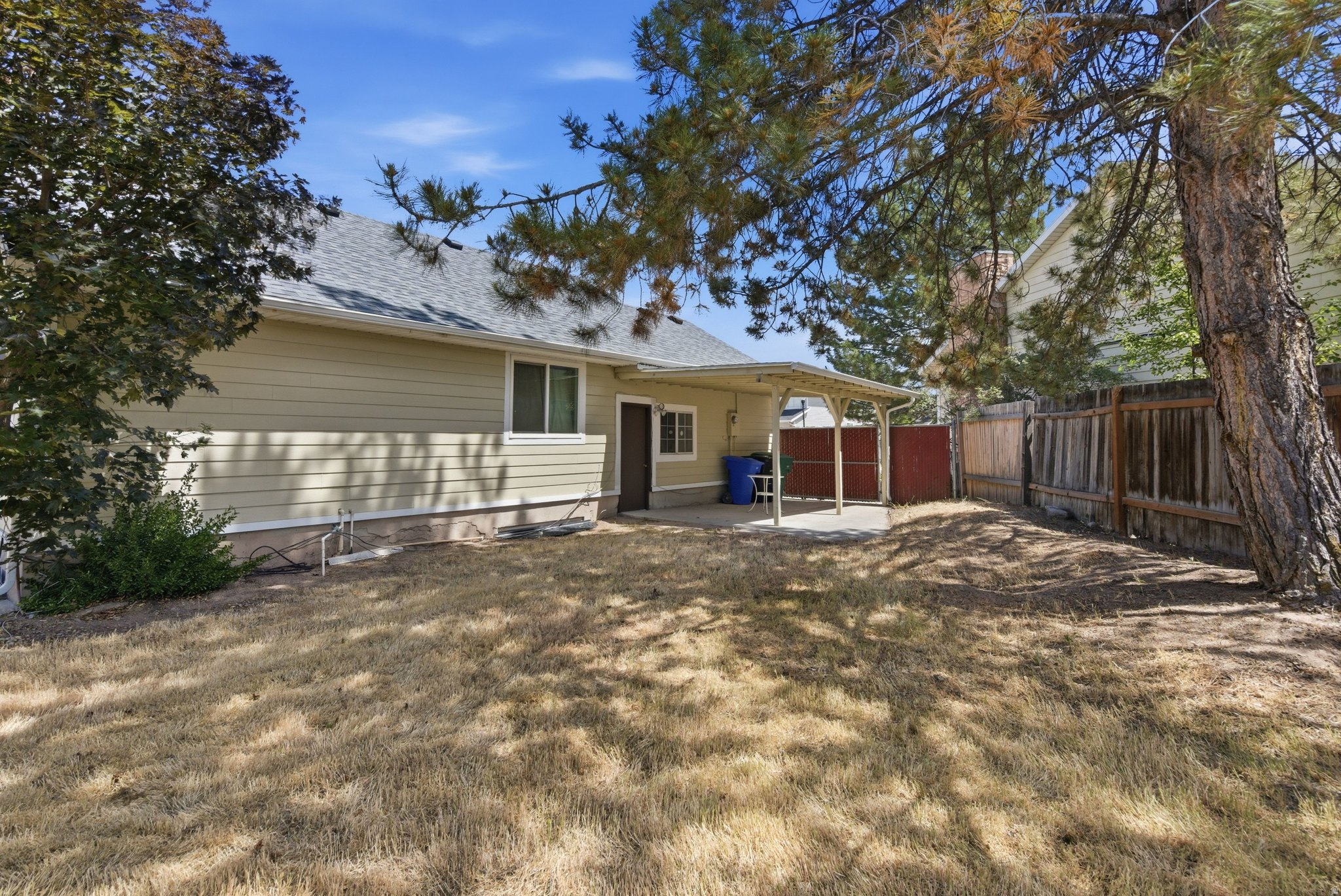 MEADOW GREEN FARMS - Residential