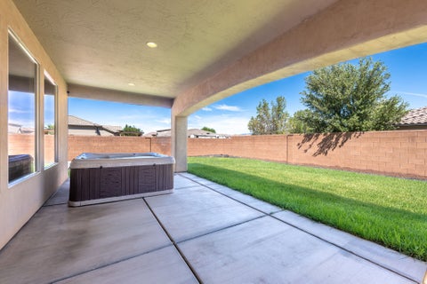 Tiny photo for 3384 W 2650 S, Hurricane, UT 84737 (MLS # 2180298)