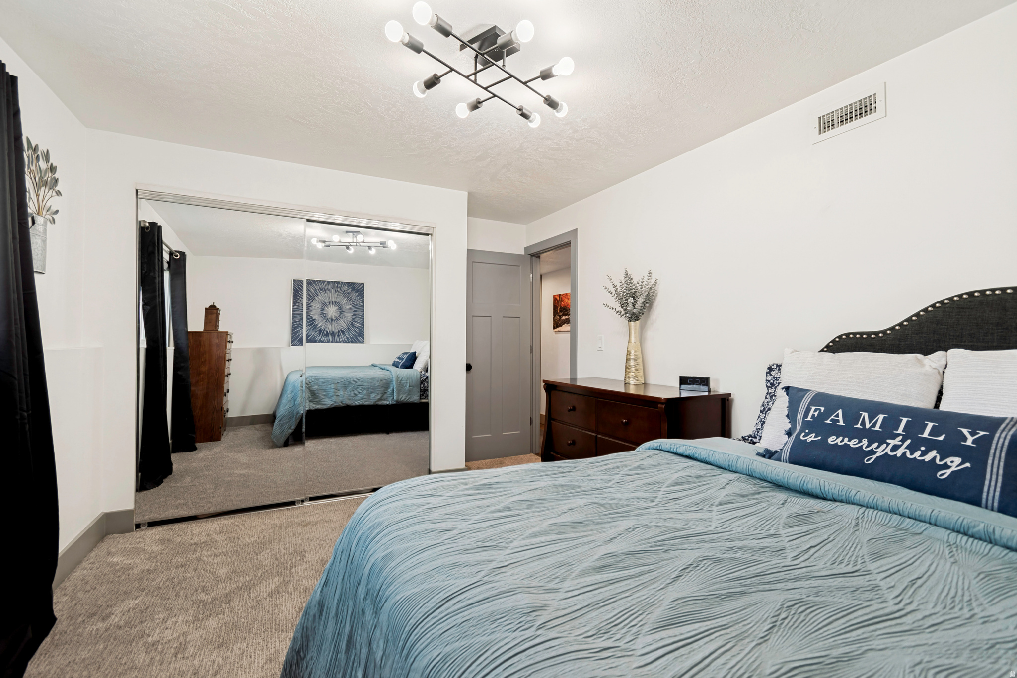 APPLETON PARK - Residential