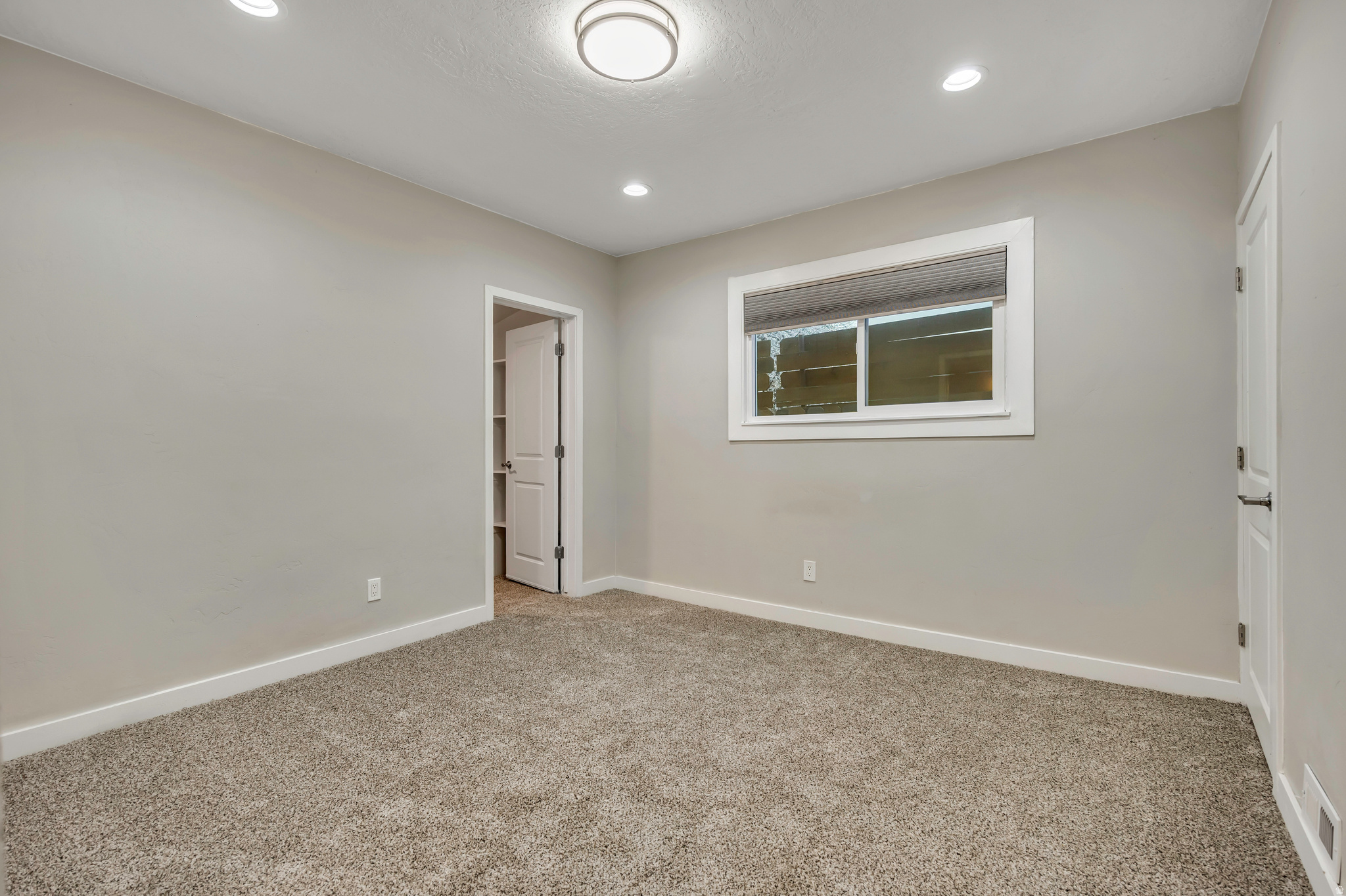 POPULAR GROVE - Residential