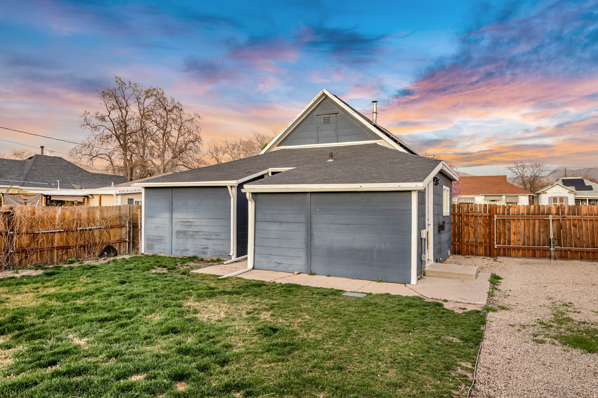 POPULAR GROVE - Residential