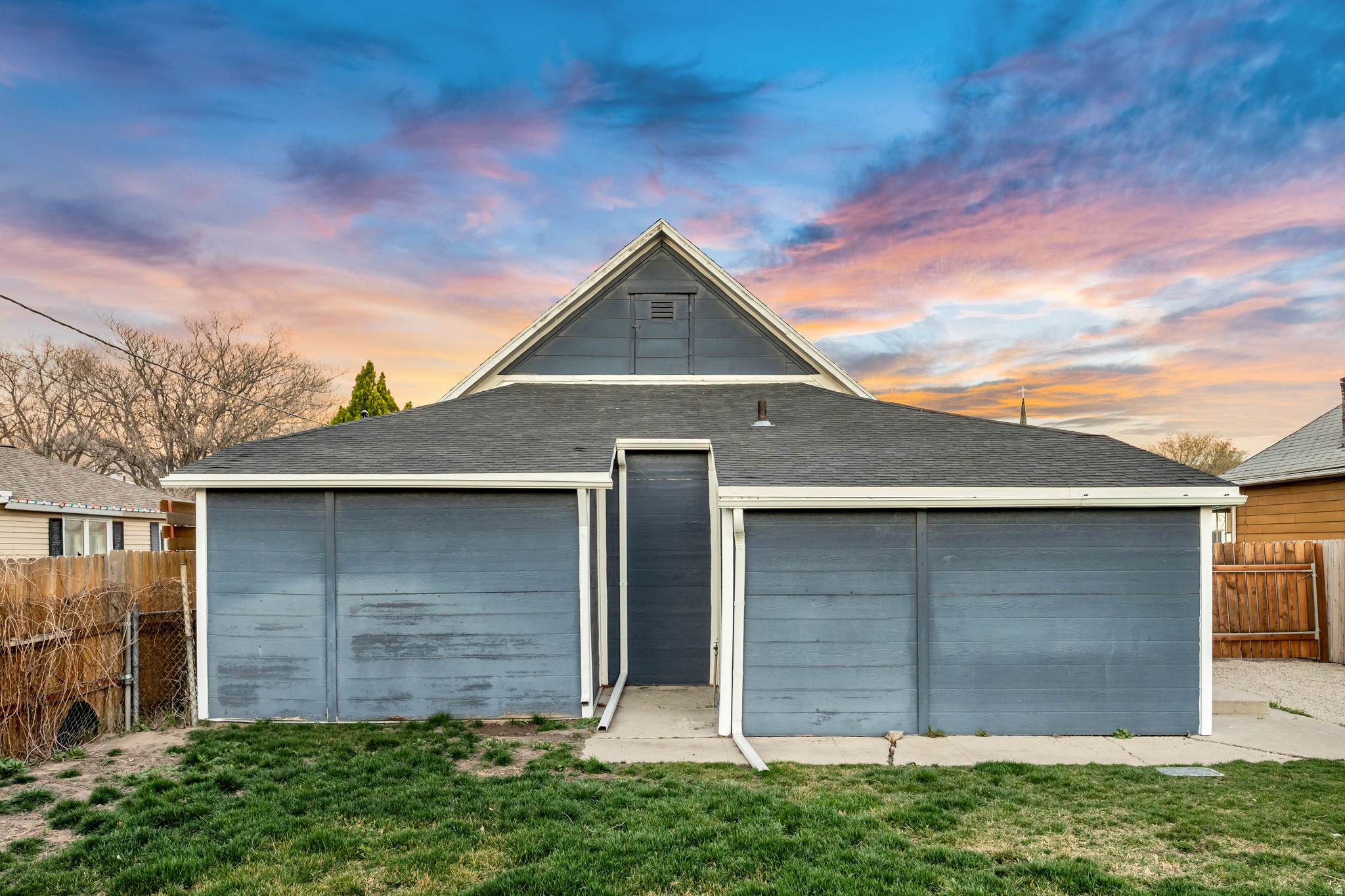 POPULAR GROVE - Residential