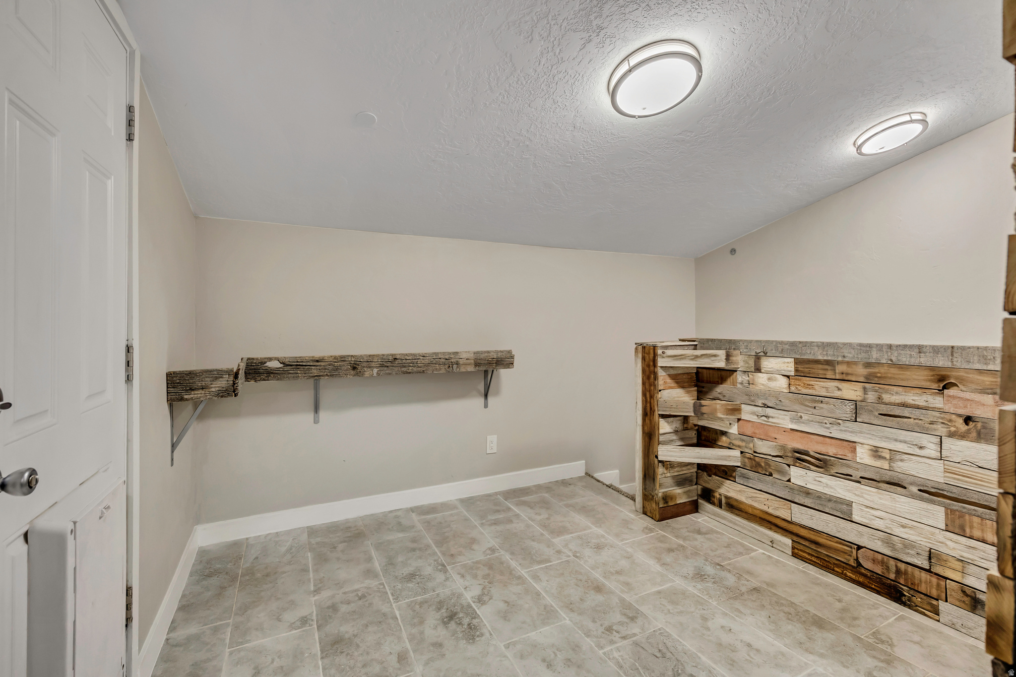 POPULAR GROVE - Residential