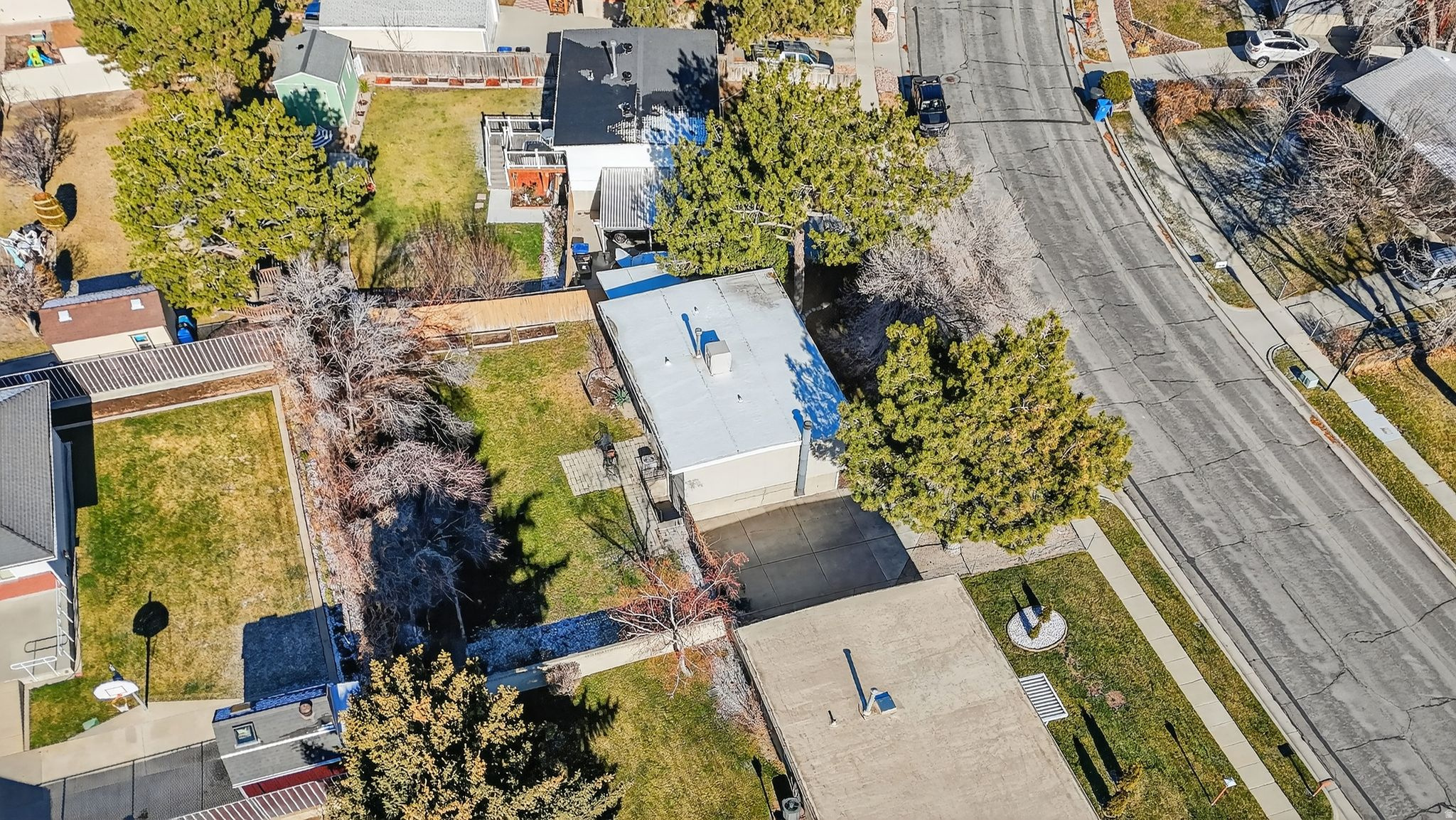 HAZELHURST #4 - Residential