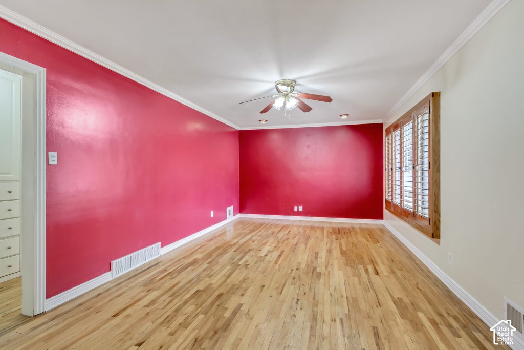 Photo of 3135 S VALLEY ST, Salt Lake City, UT 84109 (MLS # 2189708)