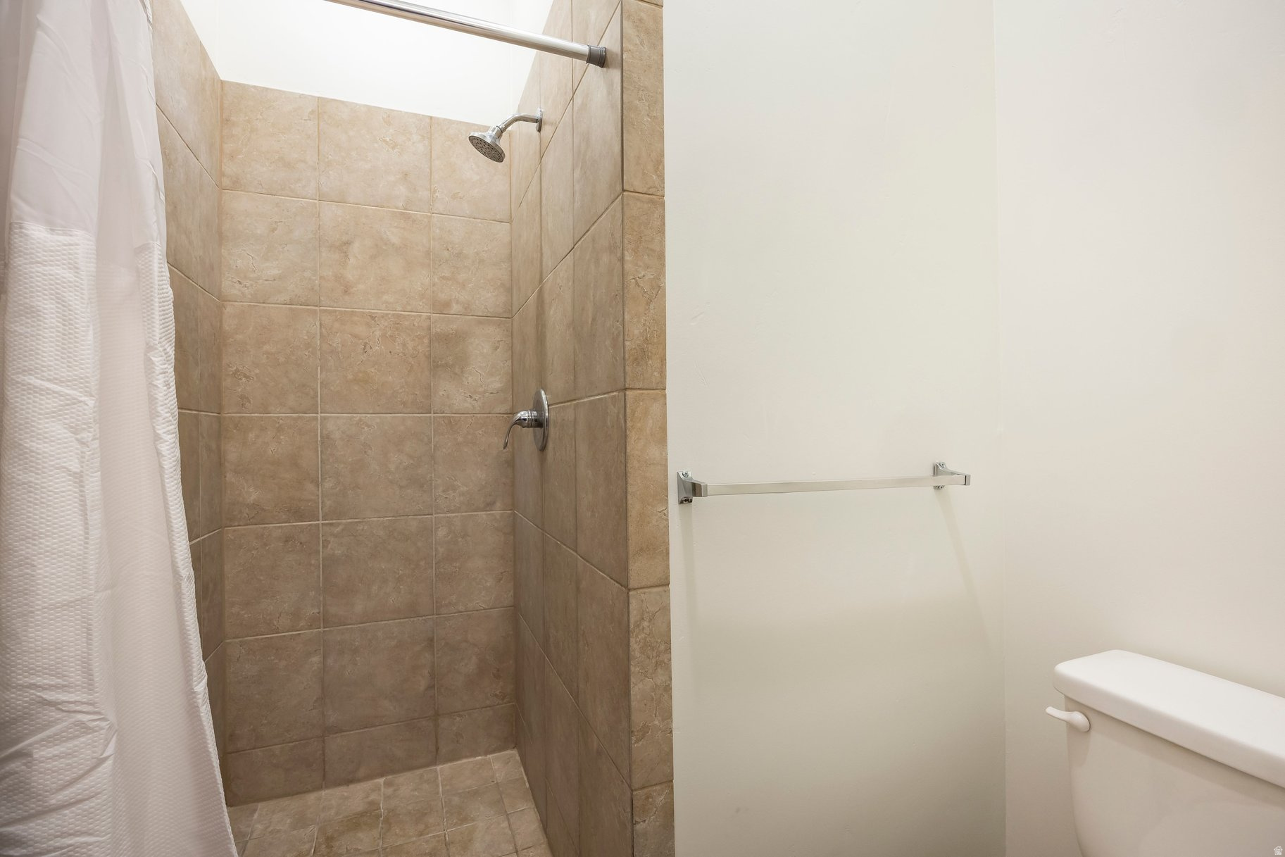 NEWPARK TERRACE AMENDED CONDOMINIUM - Residential