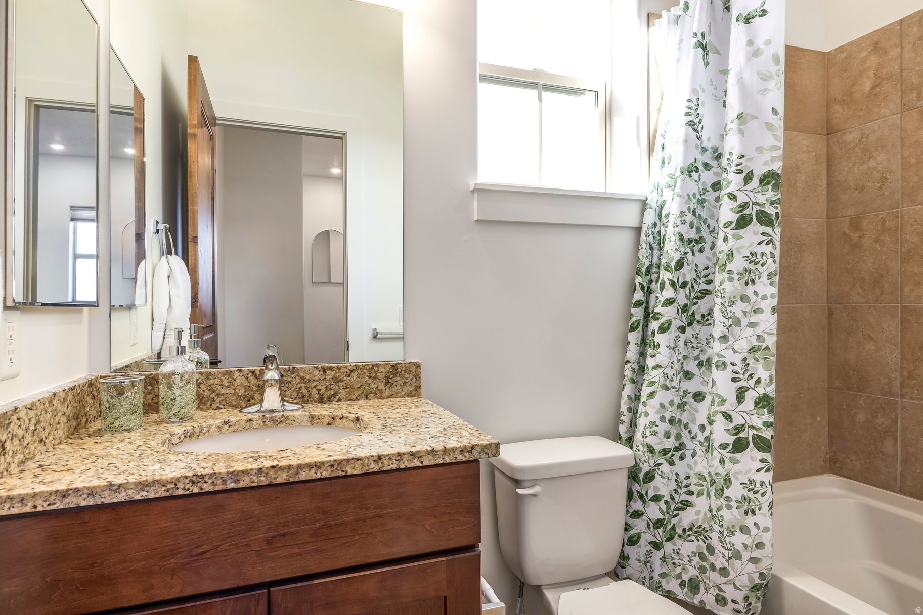 NEWPARK TERRACE AMENDED CONDOMINIUM - Residential