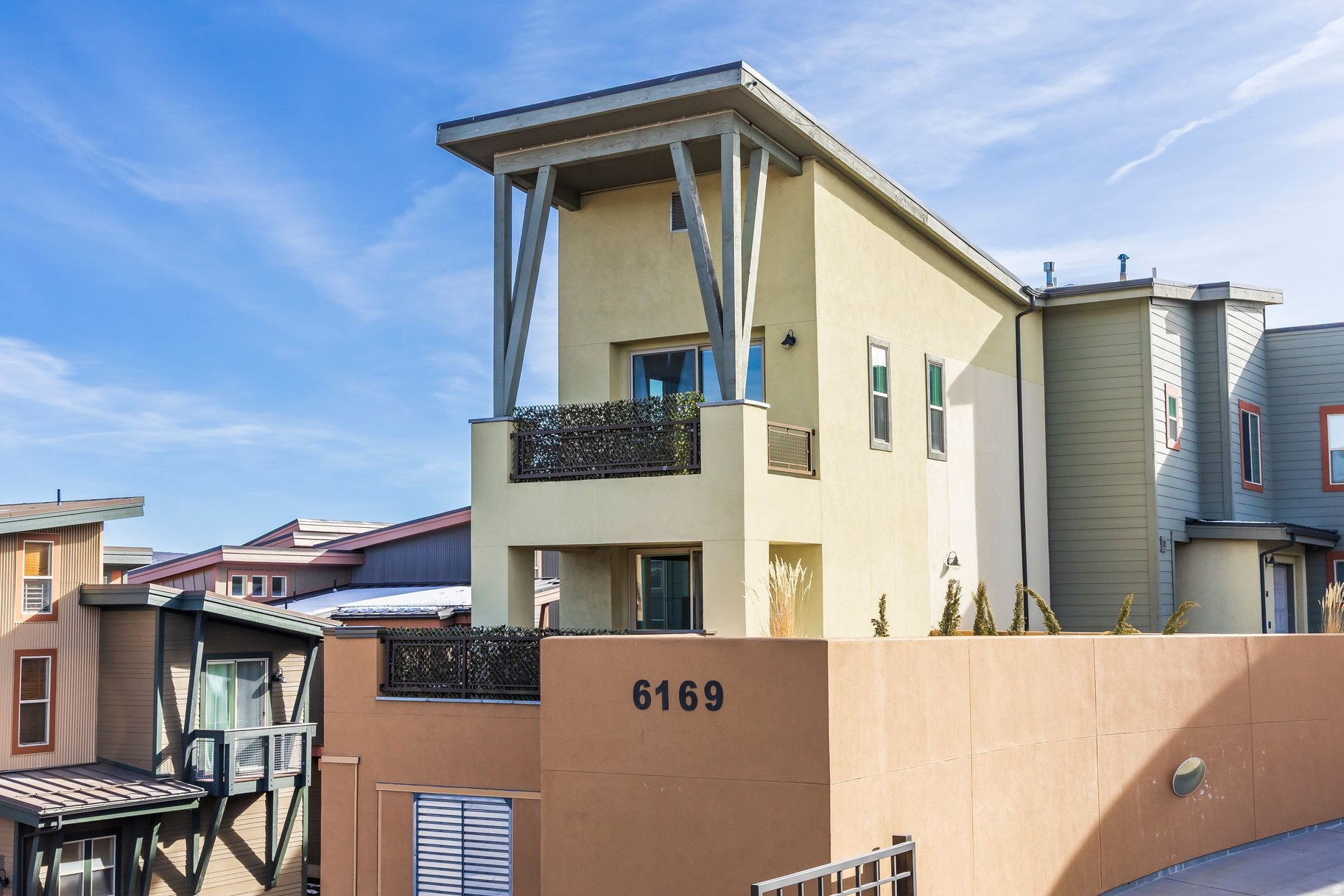 NEWPARK TERRACE AMENDED CONDOMINIUM - Residential