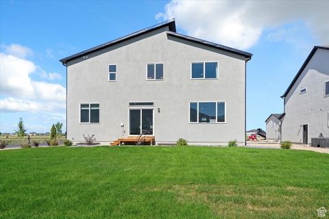 Tiny photo for 662 N PLAINSMAN DR #101, Spanish Fork, UT 84660 (MLS # 2114691)