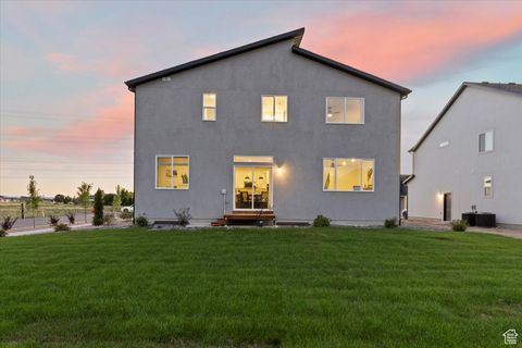 Tiny photo for 662 N PLAINSMAN DR #101, Spanish Fork, UT 84660 (MLS # 2114691)