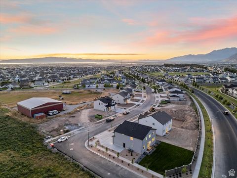 Tiny photo for 662 N PLAINSMAN DR #101, Spanish Fork, UT 84660 (MLS # 2114691)