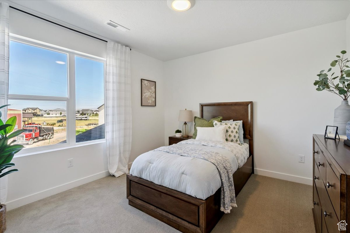 SHELLY ACRES - Residential