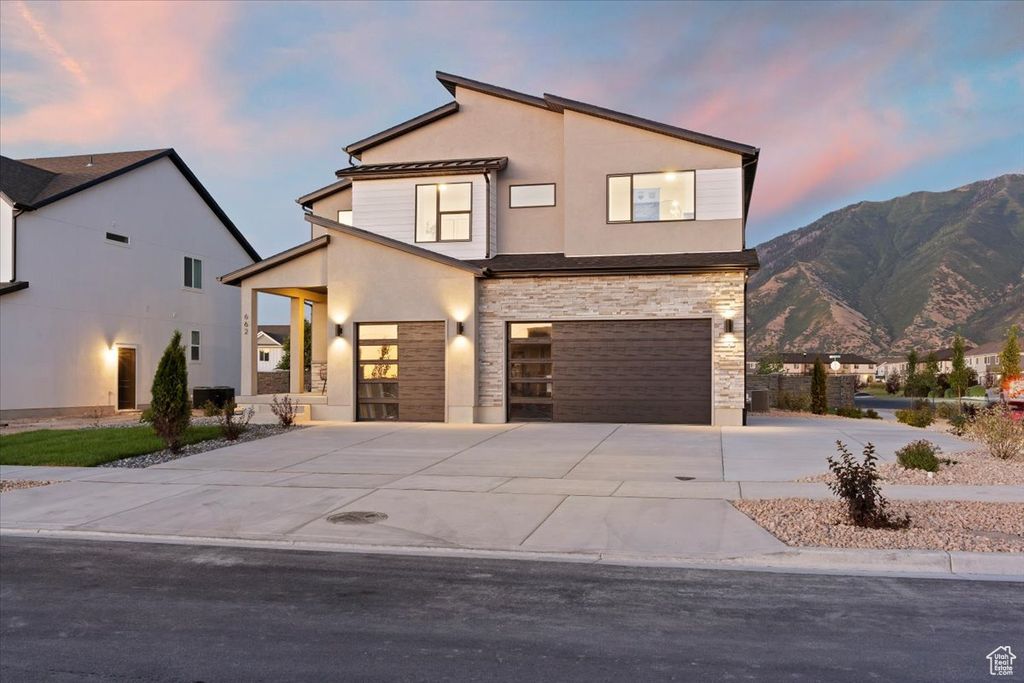 Photo of 662 N PLAINSMAN DR #101, Spanish Fork, UT 84660 (MLS # 2114691)
