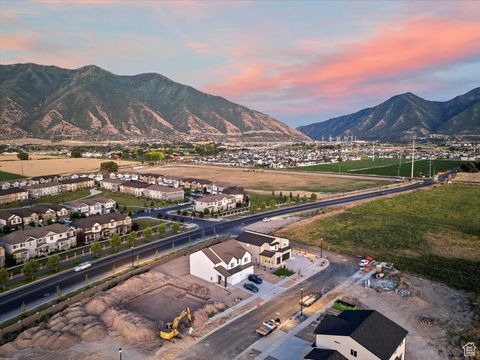 Tiny photo for 662 N PLAINSMAN DR #101, Spanish Fork, UT 84660 (MLS # 2114691)
