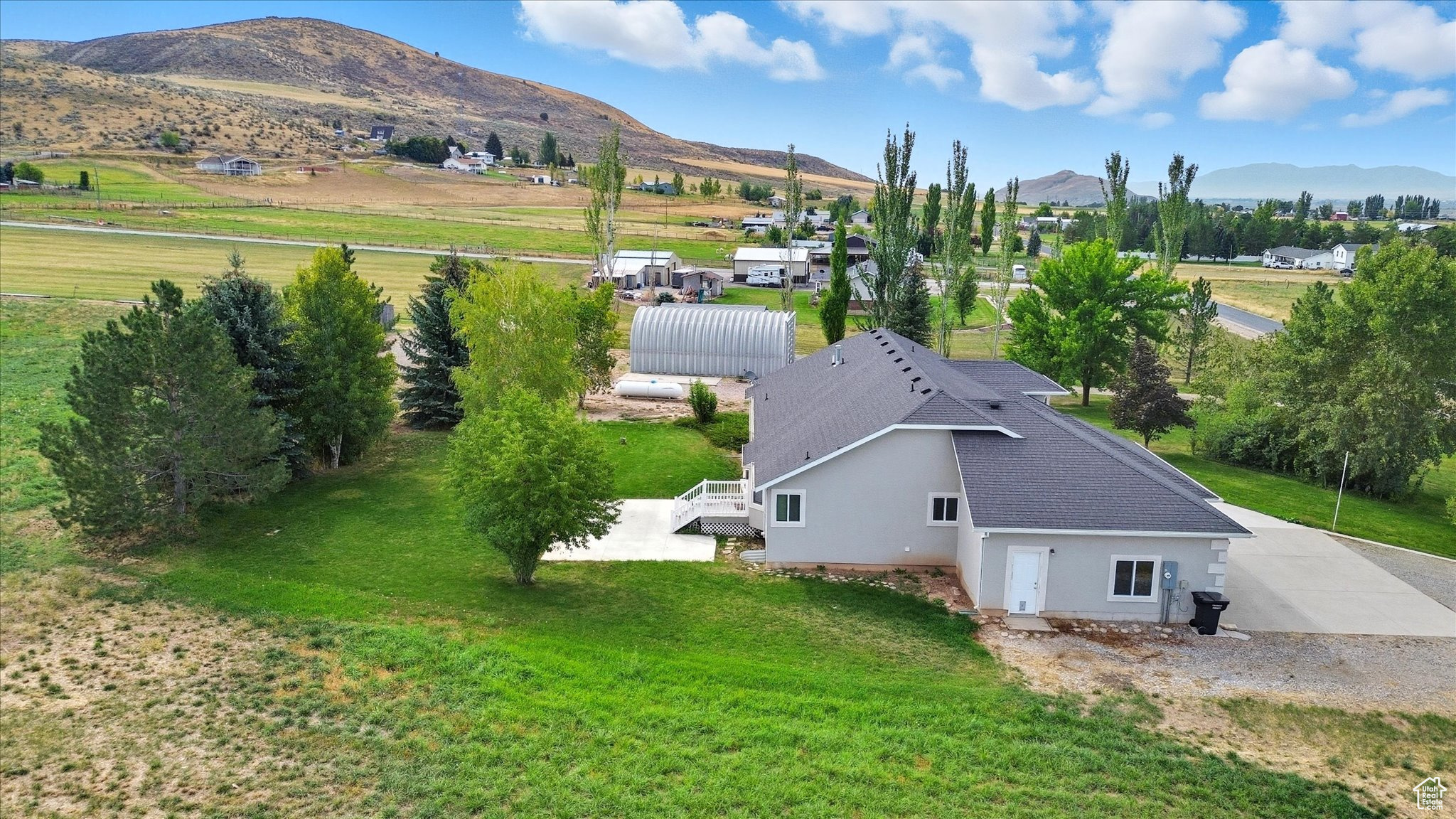 SUNSET HILLS SUB - Residential
