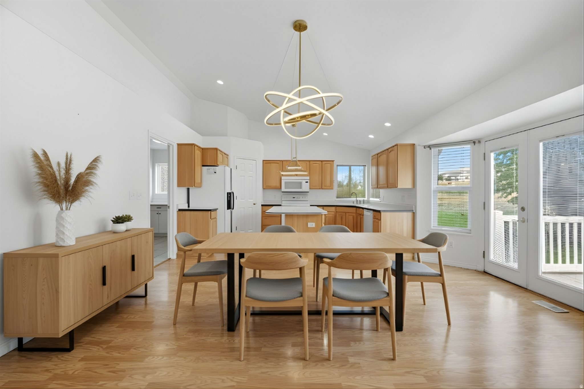 SUNSET HILLS SUB - Residential