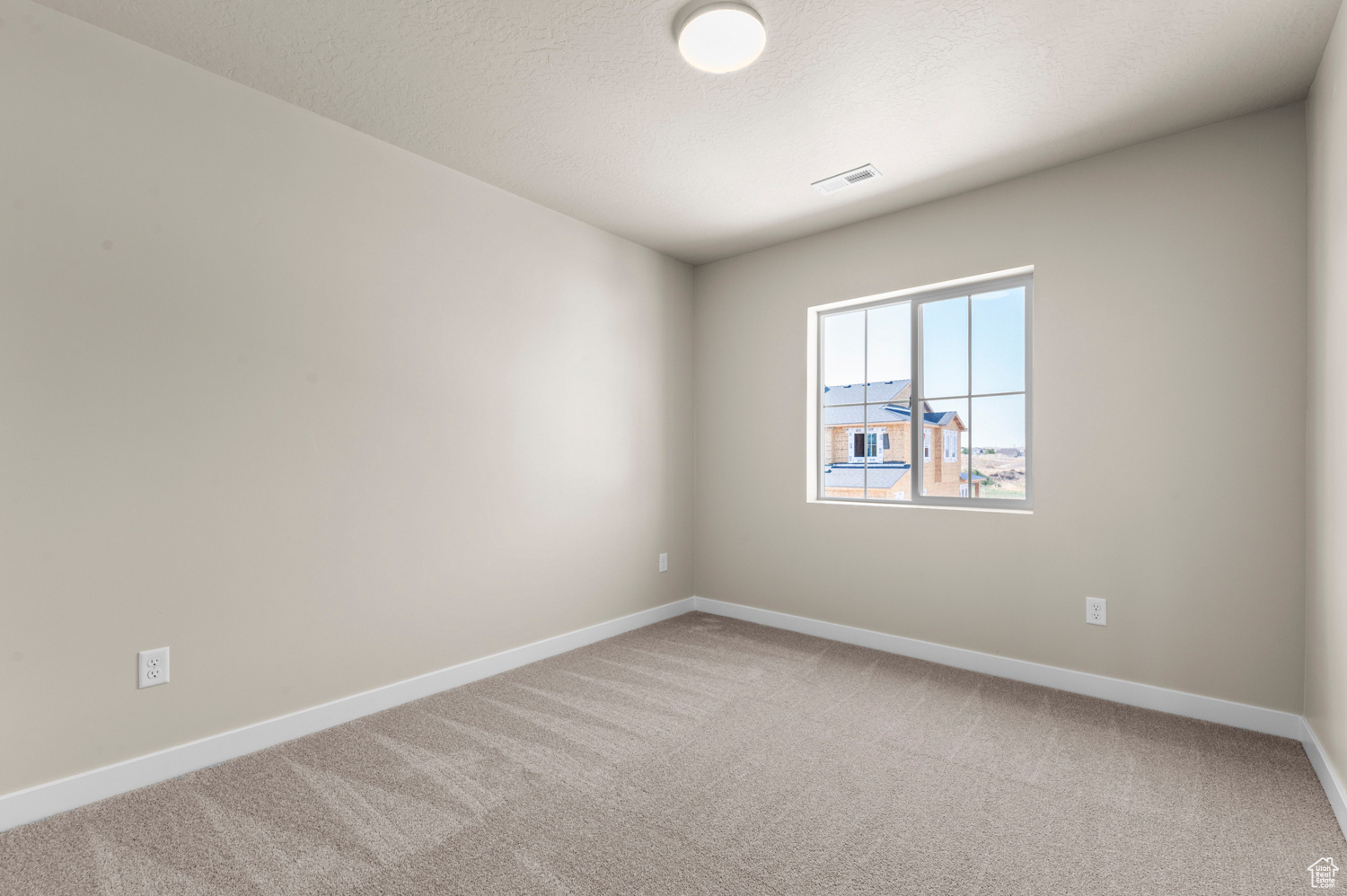 DRY CREEK HIGHLANDS TOWNS 175 - Residential