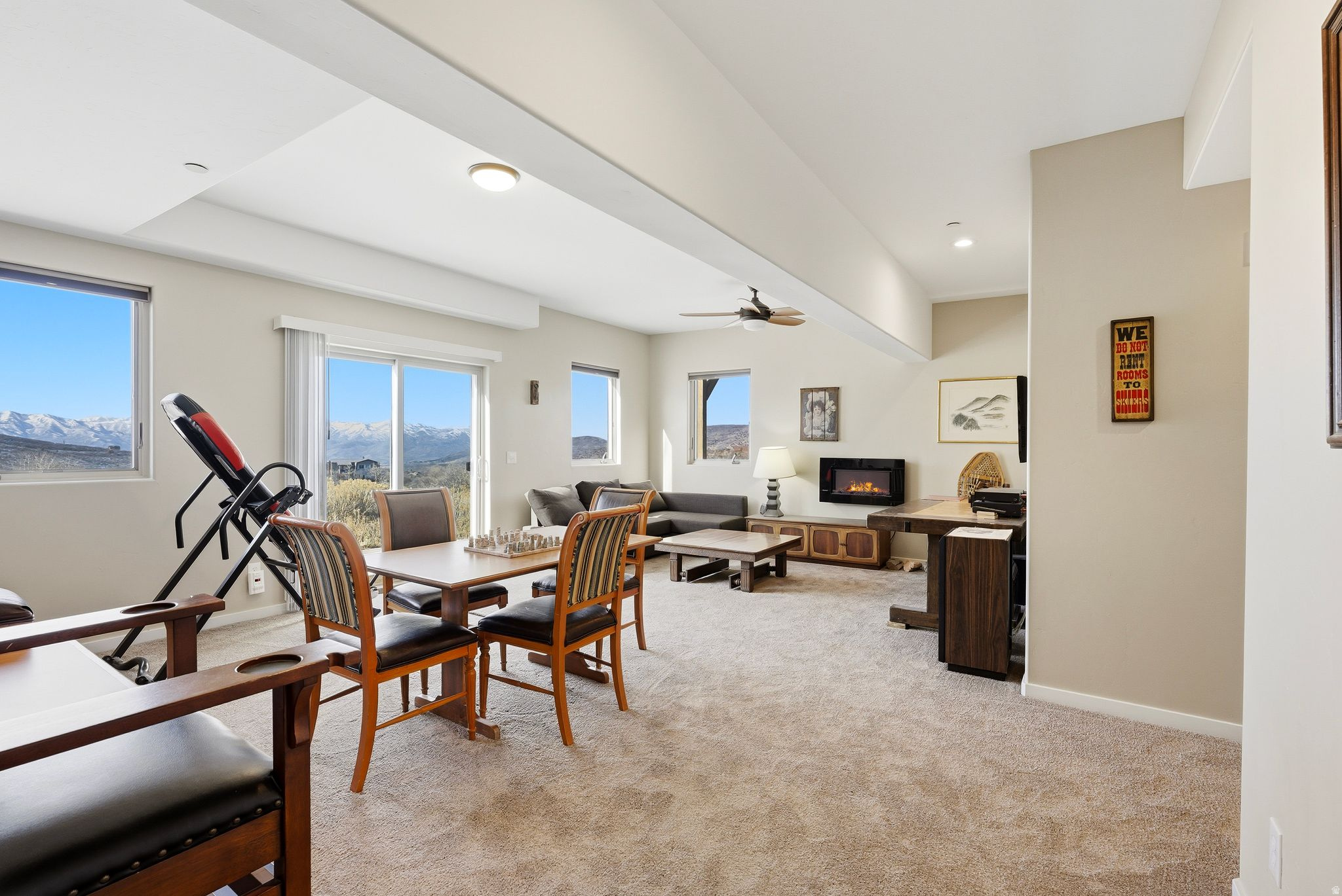 TIMBER LAKES - Residential