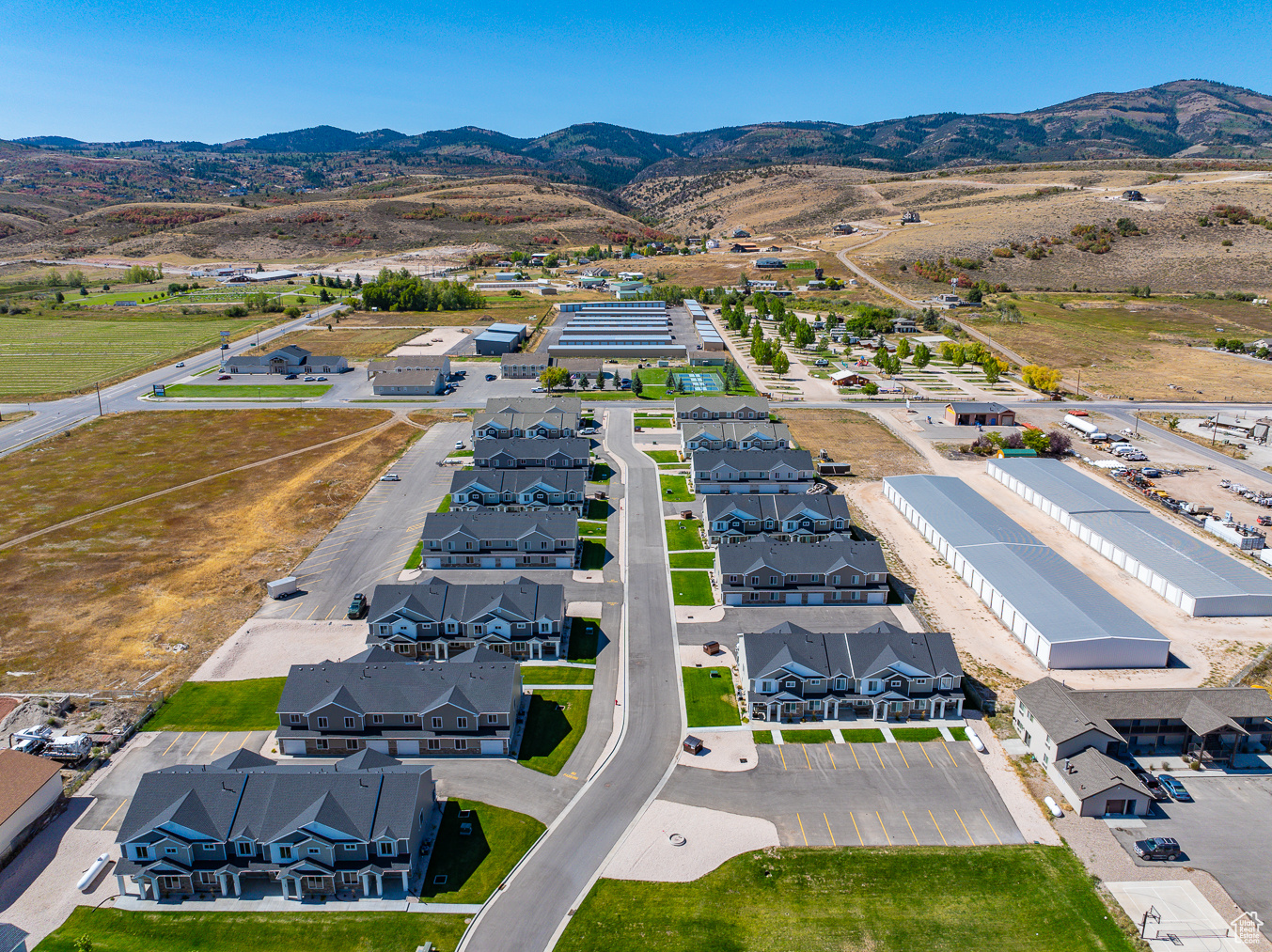 216 W Seasons Ln #46, Garden City, Utah image 23