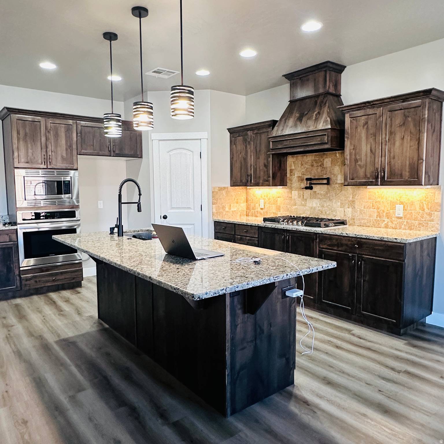 SAGE CANYON PH 9 - Residential