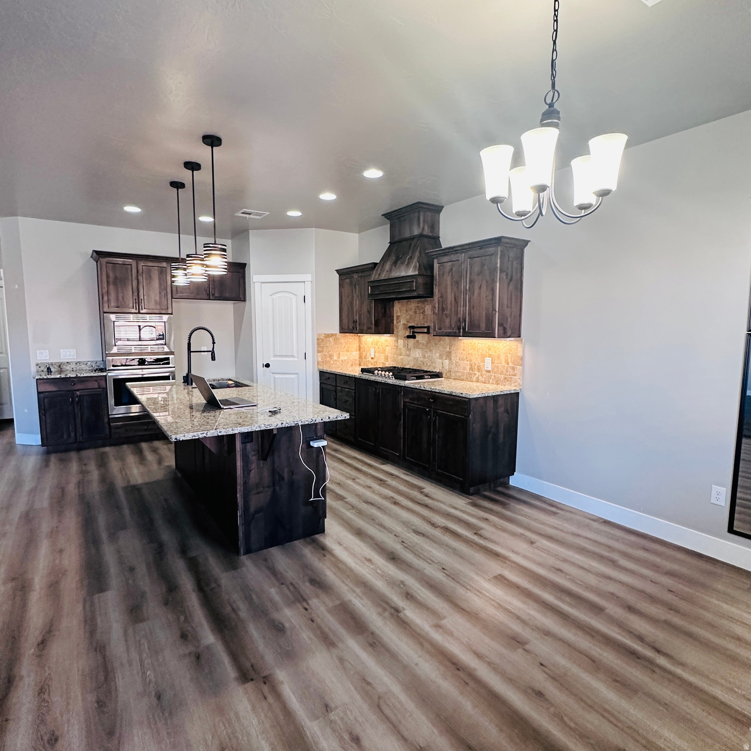 SAGE CANYON PH 9 - Residential