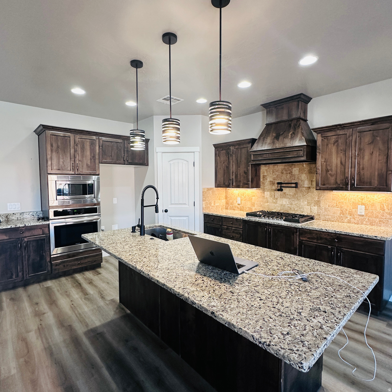 SAGE CANYON PH 9 - Residential