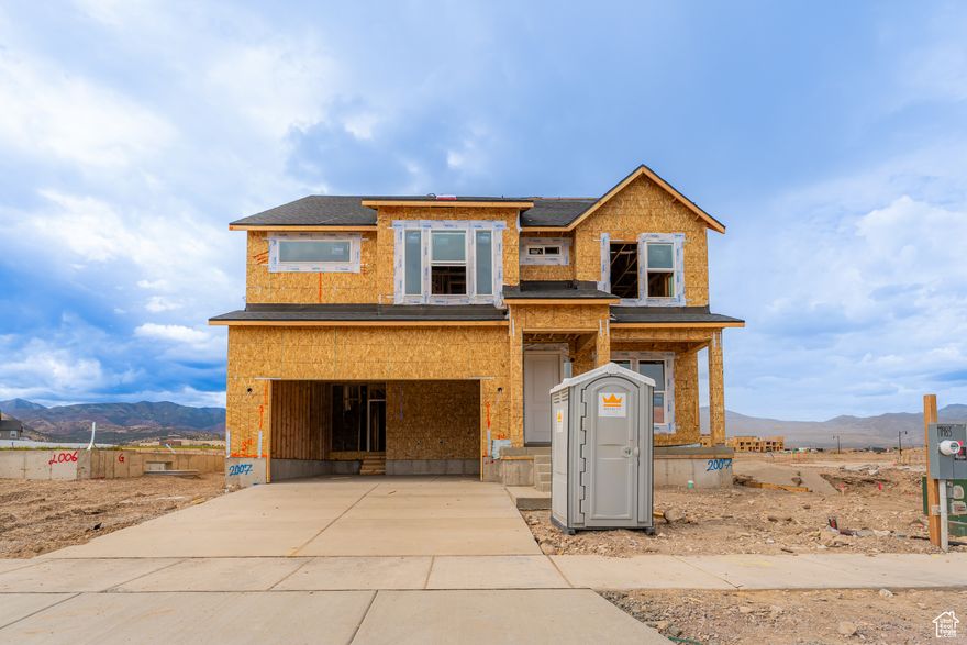Come make our house your home at Mt. Rainier! Our open-concept single-family floorplans maximize space while providing plenty of privacy. Perfectly positioned off W Herriman Blvd, the community offers easy access to JL Sorenson Rec Center, Mountain View Village Shopping Center, and Mountain View Corridor. Reach out today to learn more or schedule your visit! (PEYTON LOT 2007)
