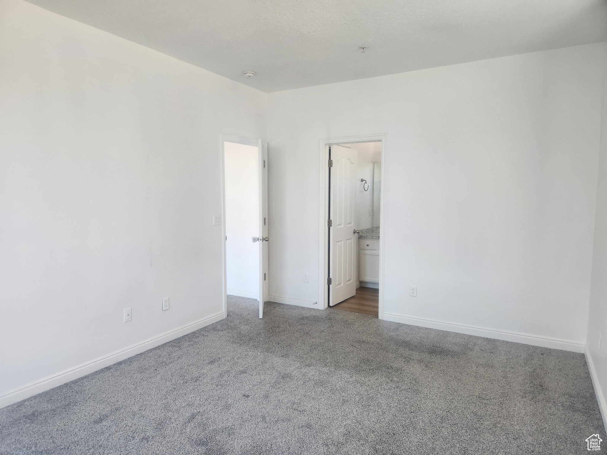 AMBERLEY CONDO - Residential Lease