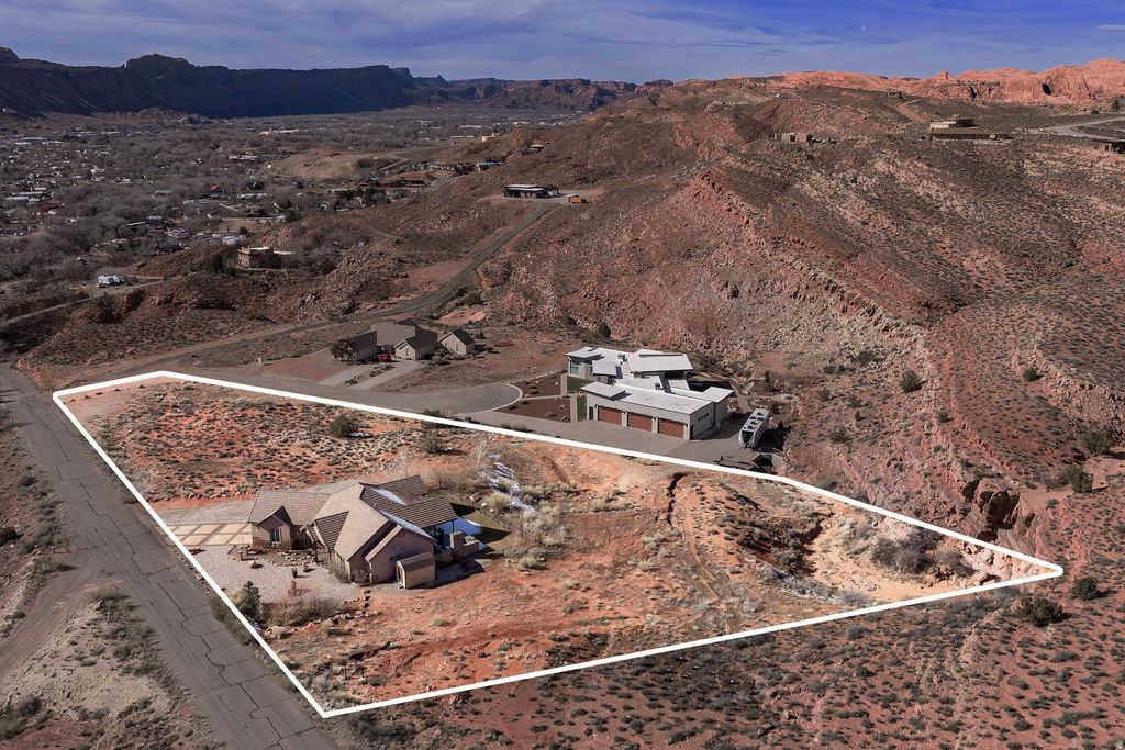 Photo of 2075 S MUNSEY DR E, Moab, UT 84532 (MLS # 2140546)