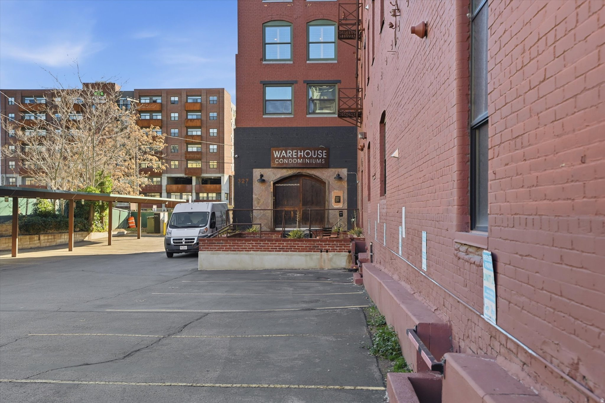 WAREHOUSE DISTRICT CONDOMINIUMS - Residential