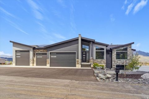 Tiny photo for 6260 E HAWKS LN, Huntsville, UT 84317 (MLS # 2122127)