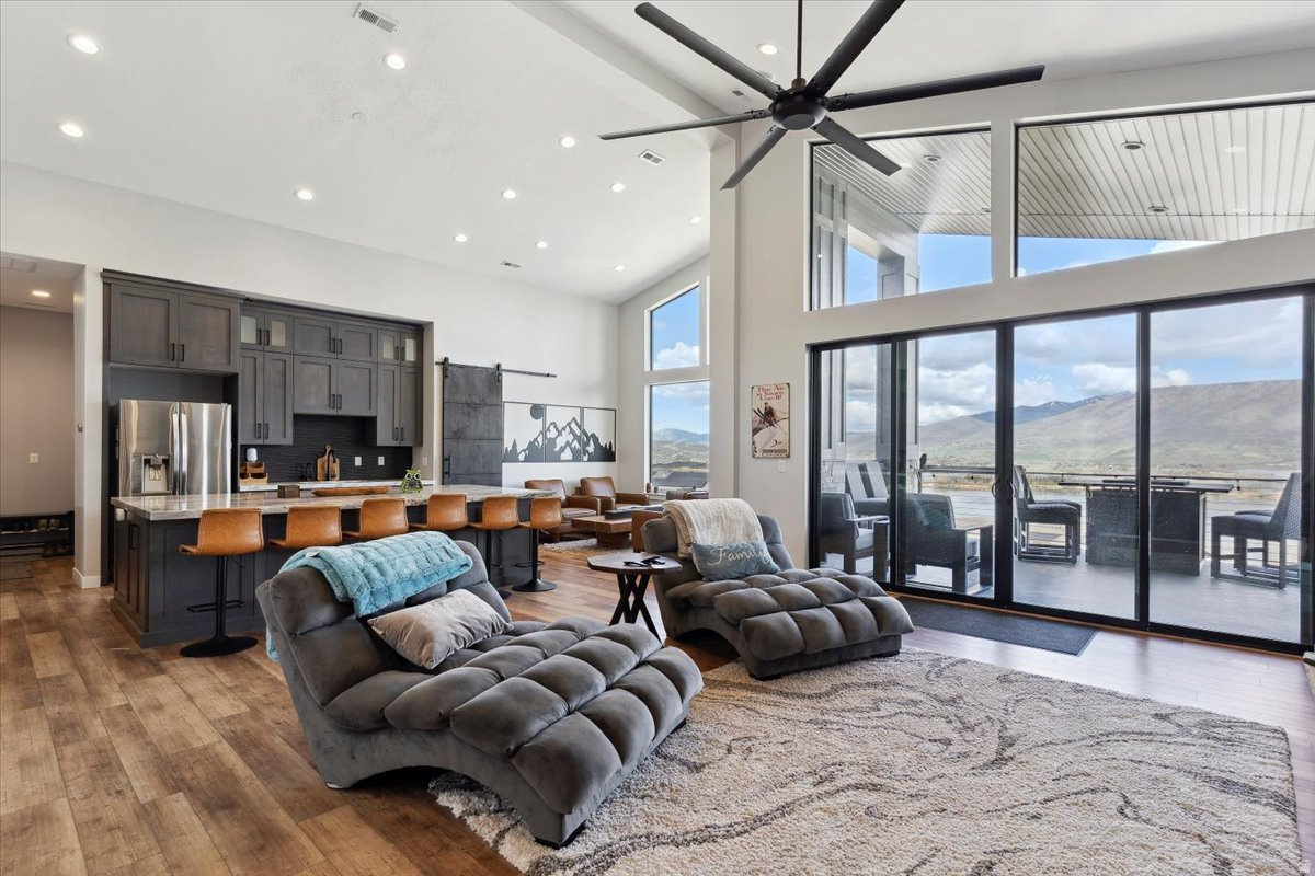 THE CHALETS - Residential