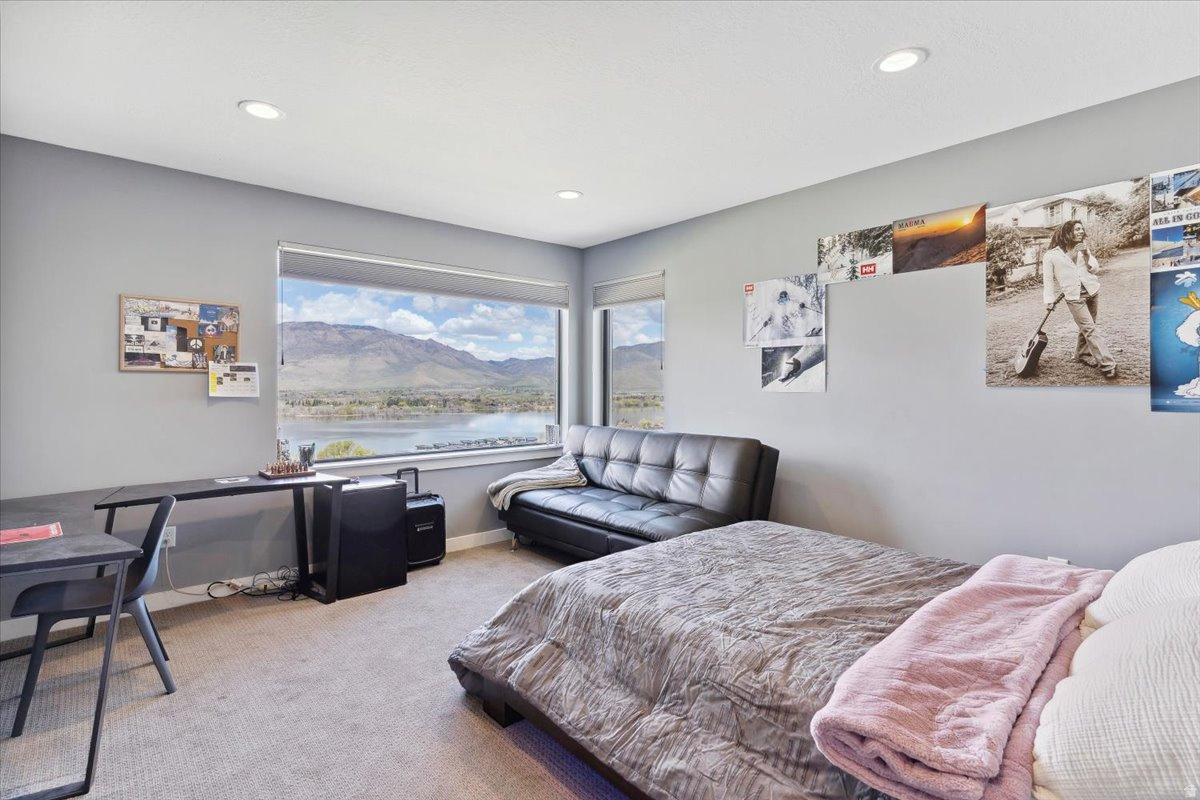 THE CHALETS - Residential