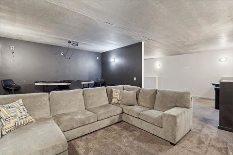 Tiny photo for 6260 E HAWKS LN, Huntsville, UT 84317 (MLS # 2122127)