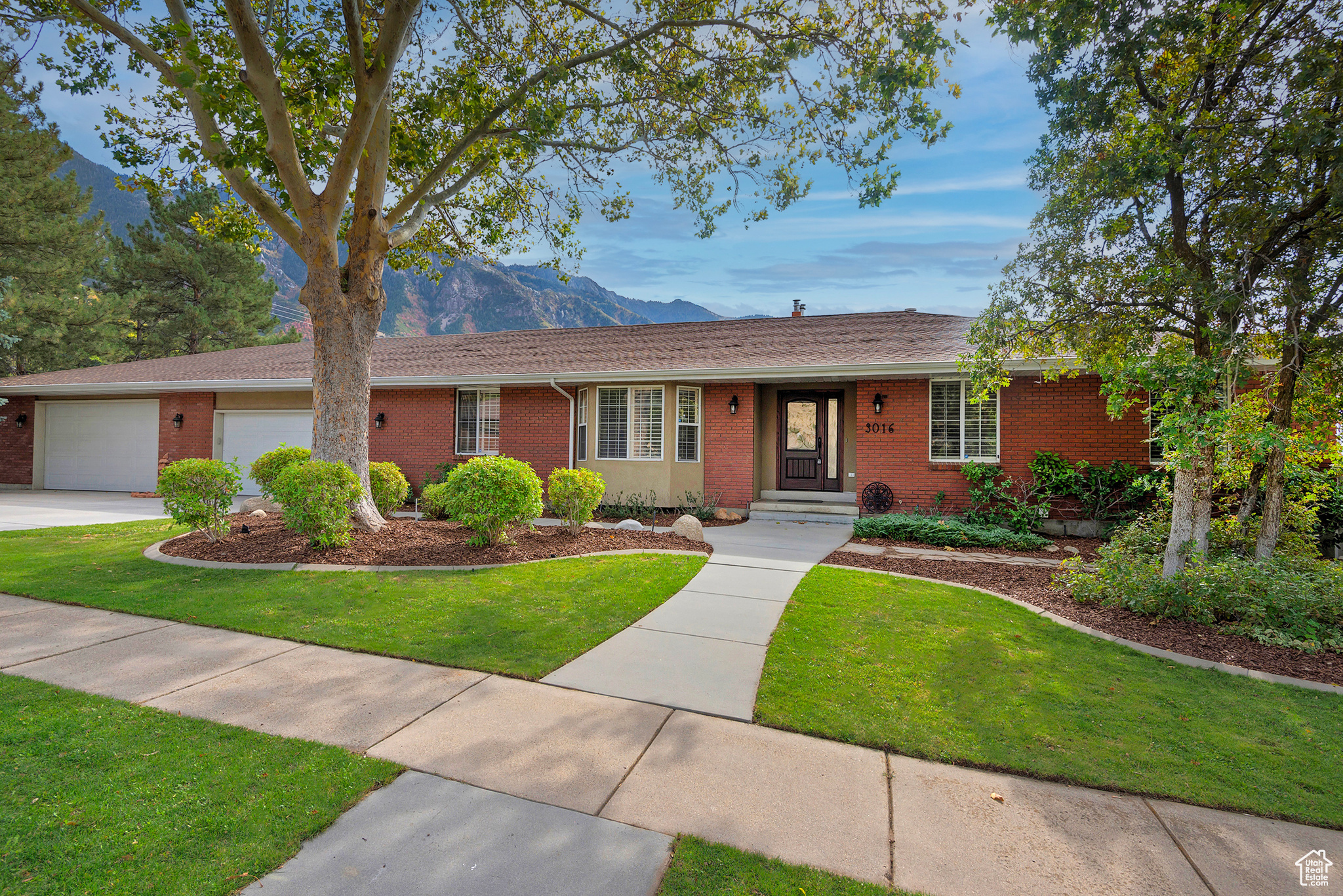 3016 E Dimple Dell Ln, Sandy, Utah image 1