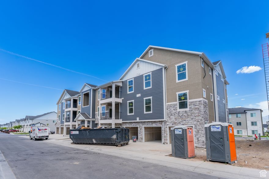 Take pride in your new condo at Mountain Ridge, boasting 9-foot ceilings, generous storage, and stunning finishes throughout. Enjoy top-tier amenities including clubhouses, a fully equipped gym, community pools, parks and pickleball courts, among others! Plus, you'll have quick and easy access to both Mountain View Corridor and Bangerter Highway. Discover all this exceptional community has to offer. Reach out today for more information or to set up a visit to the community.