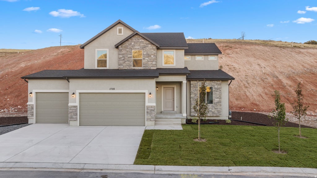 Photo of 1723 S WINDSONG DR DR #SR 379, Santaquin, UT 84655 (MLS # 2184153)