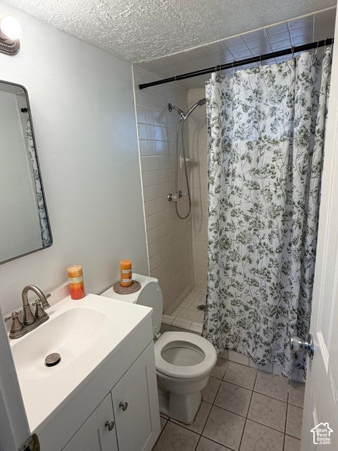 Tiny photo for 2229 N 700 W, Clinton, UT 84015 (MLS # 2188020)