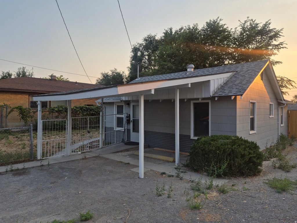 Photo of 599 JEFFERSON ST W, Twin Falls, ID 83301 (MLS # 2182904)