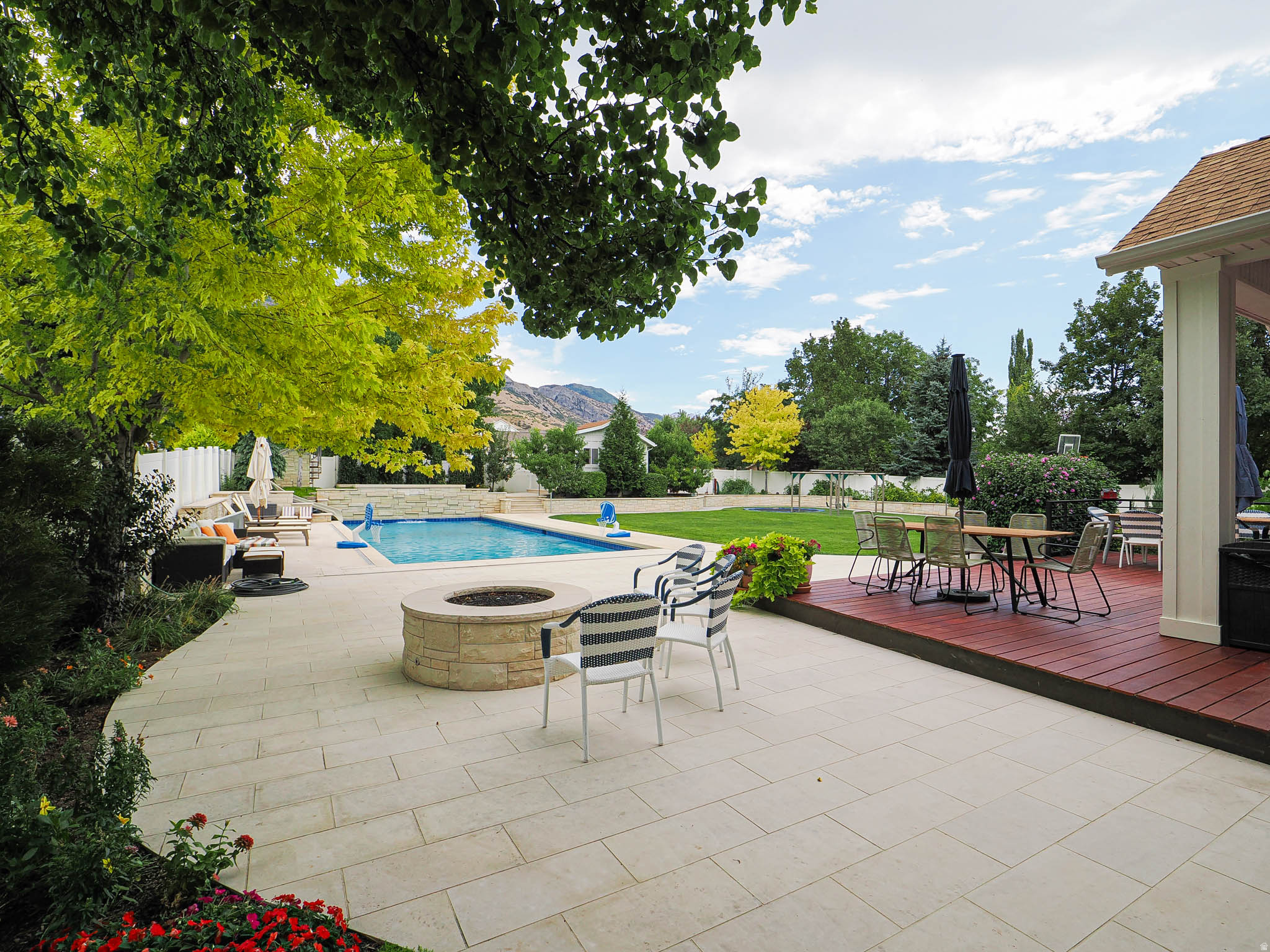 CANYON BROOK ESTATES - Residential