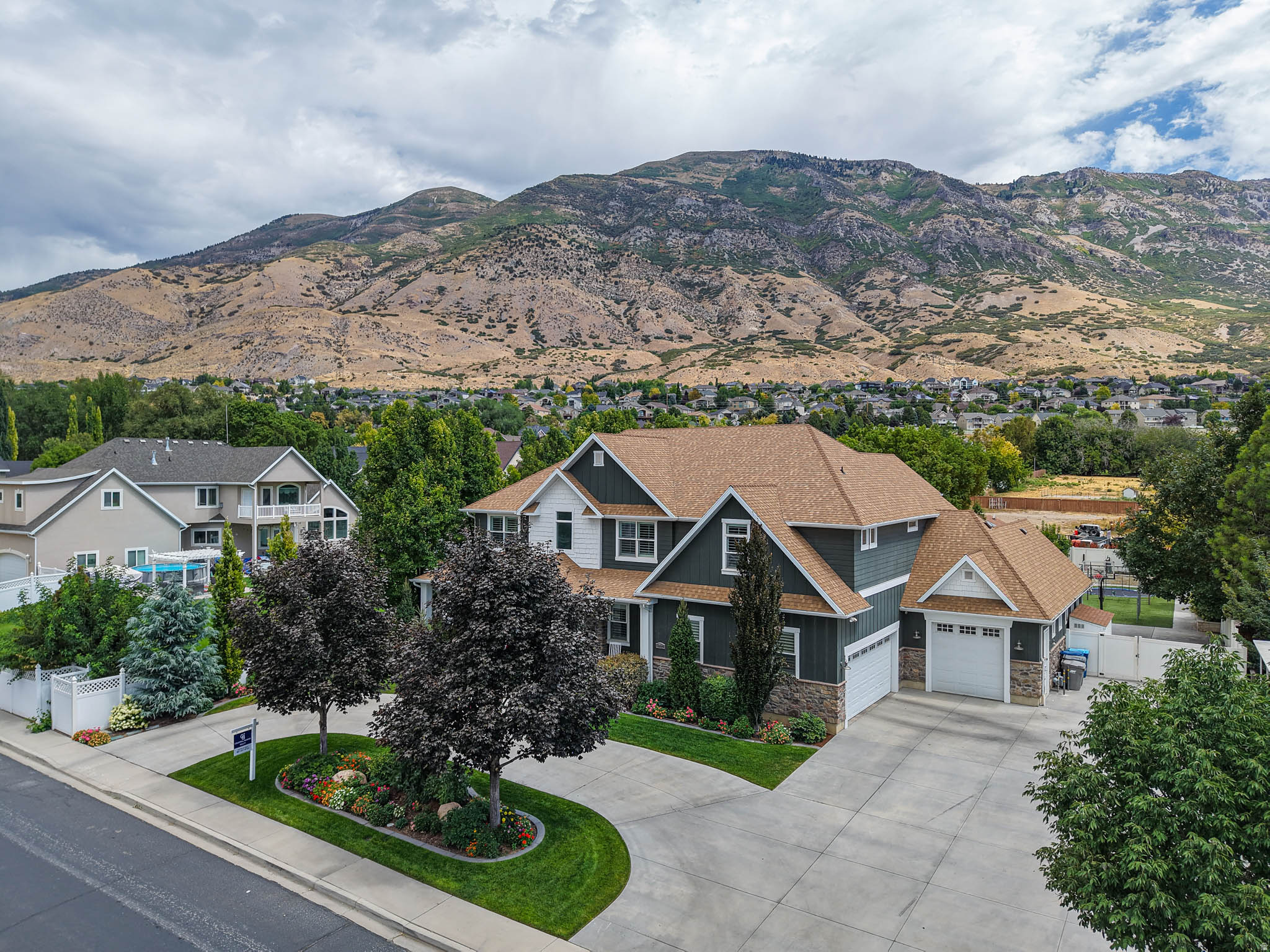 CANYON BROOK ESTATES - Residential