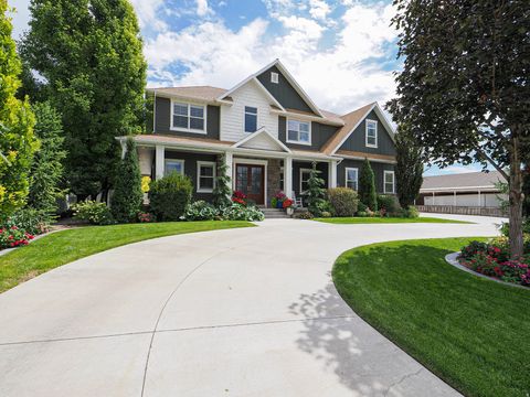 Photo of 2832 N 550 W, Pleasant Grove, UT 84062 (MLS # 2147526)