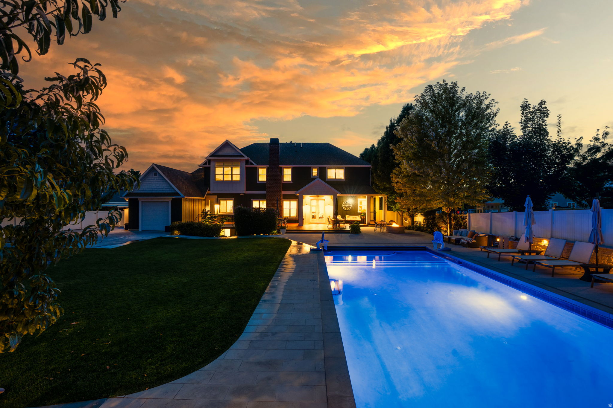 CANYON BROOK ESTATES - Residential