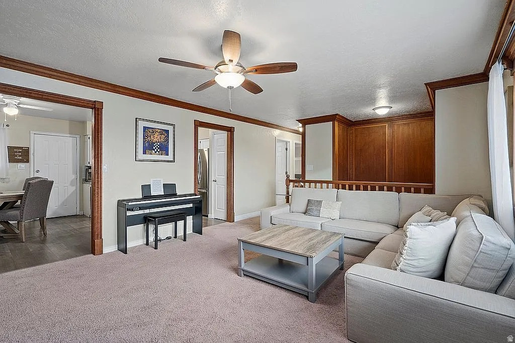 CENTURY ESTATES - Residential