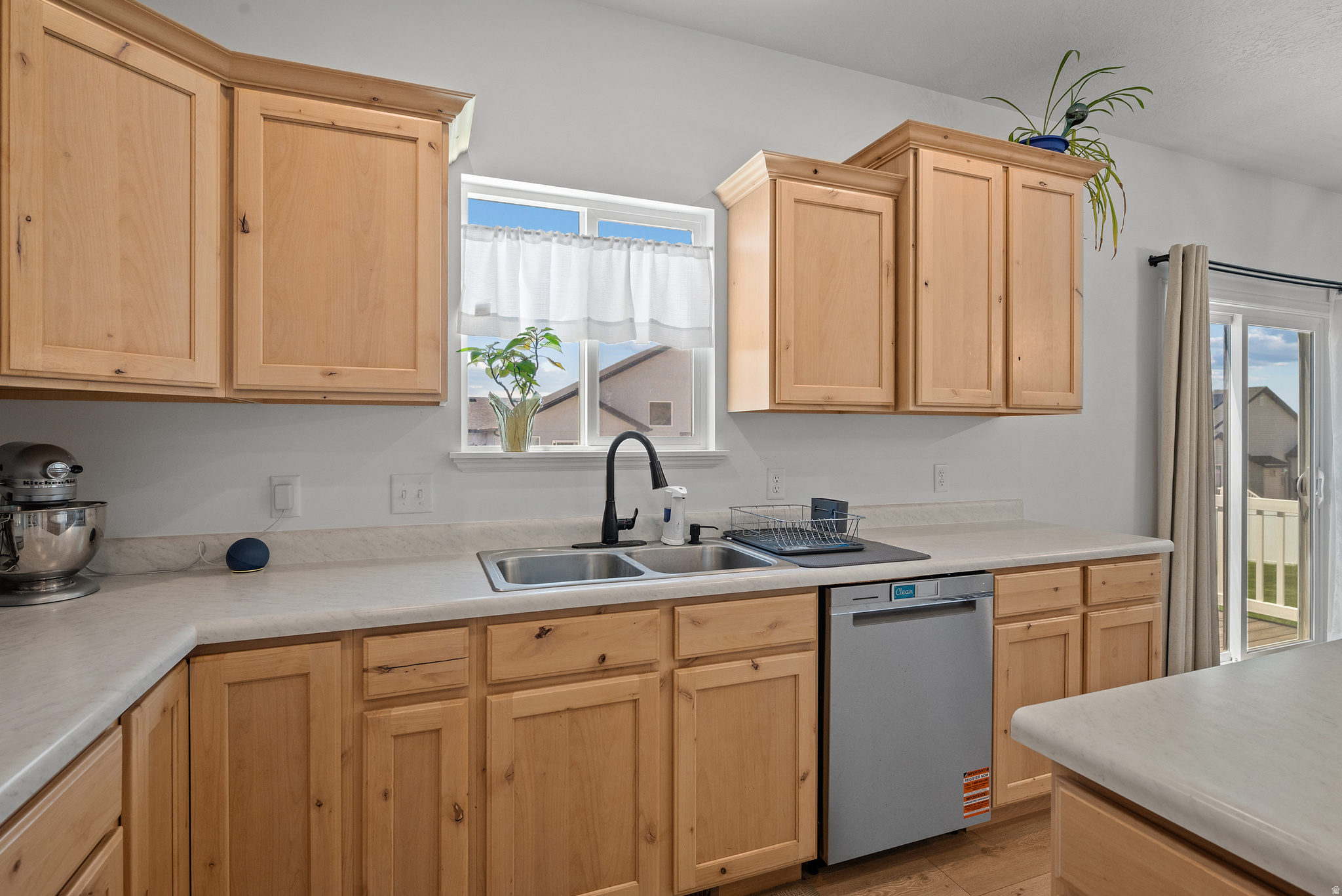 SUNSET ESTATES - Residential