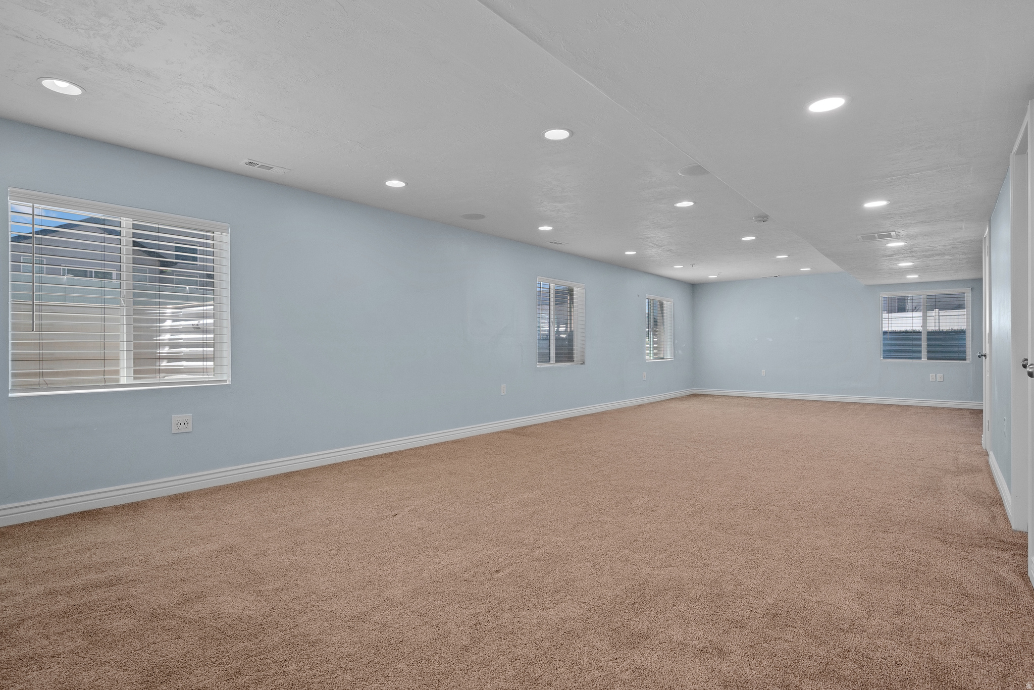SUNSET ESTATES - Residential