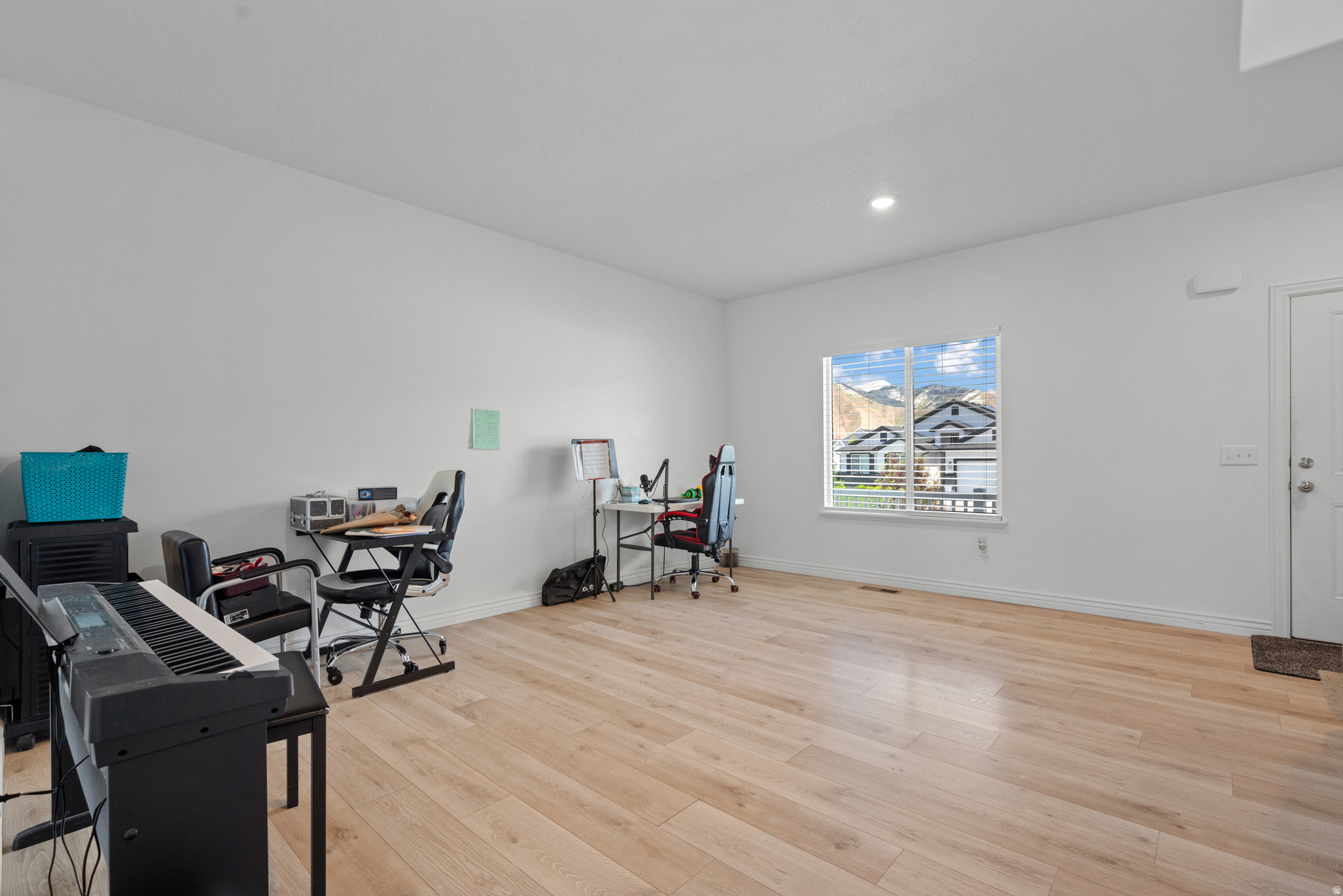 SUNSET ESTATES - Residential
