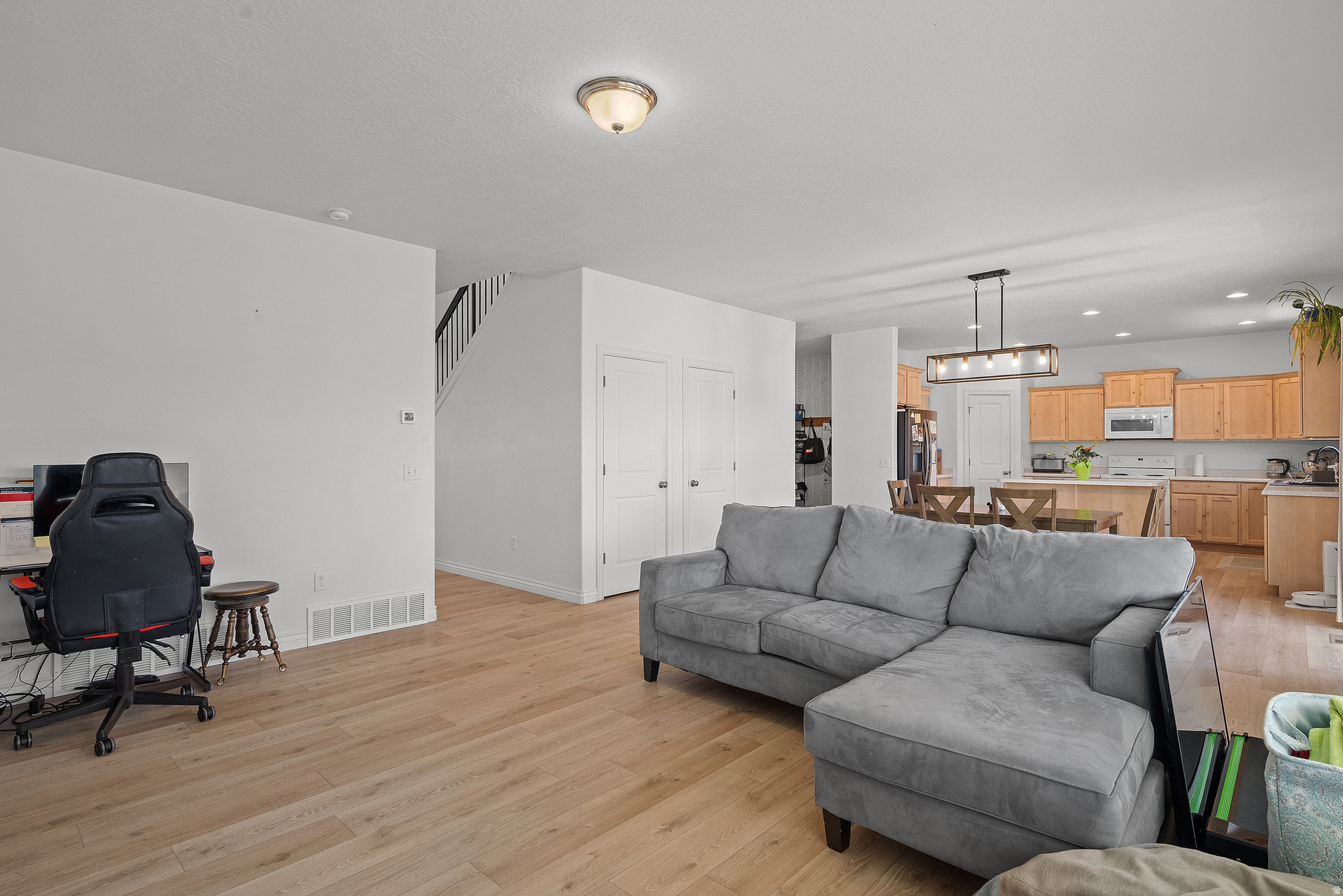 SUNSET ESTATES - Residential